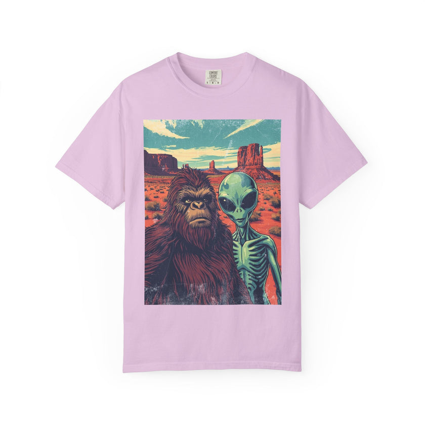 Alien & Bigfoot Monument Park T-Shirt