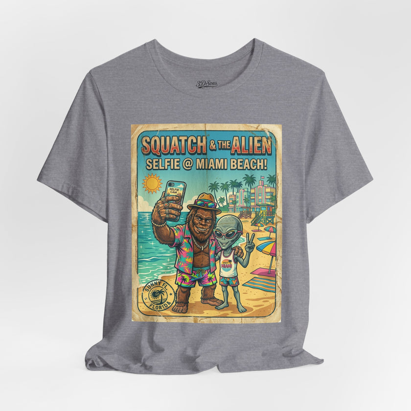 Squatch & The Alien Selfie Miami, Bigfoot Alien Poster Shirt