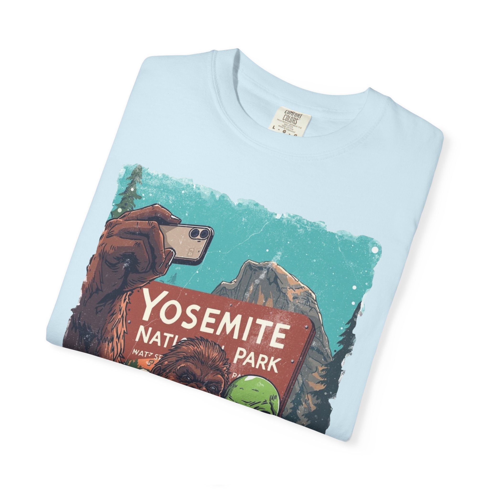 Alien & Bigfoot Yosemite T-Shirt — Camping Adventure Graphic Tee