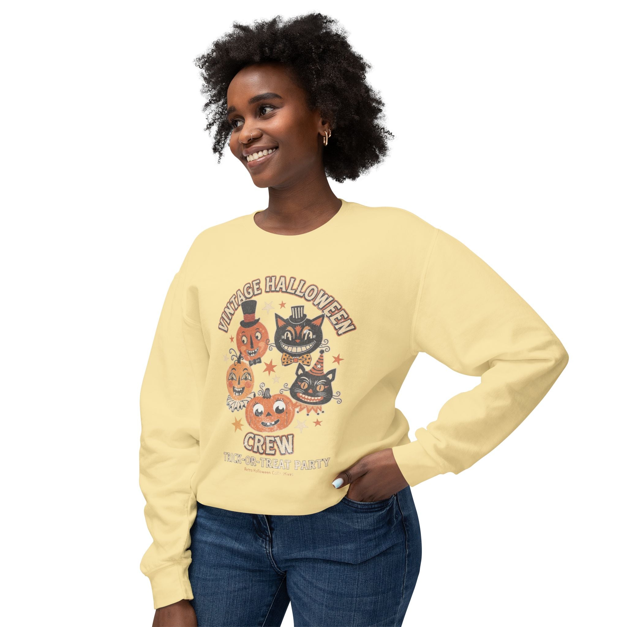 Vintage Halloween Crewneck Sweatshirt — 