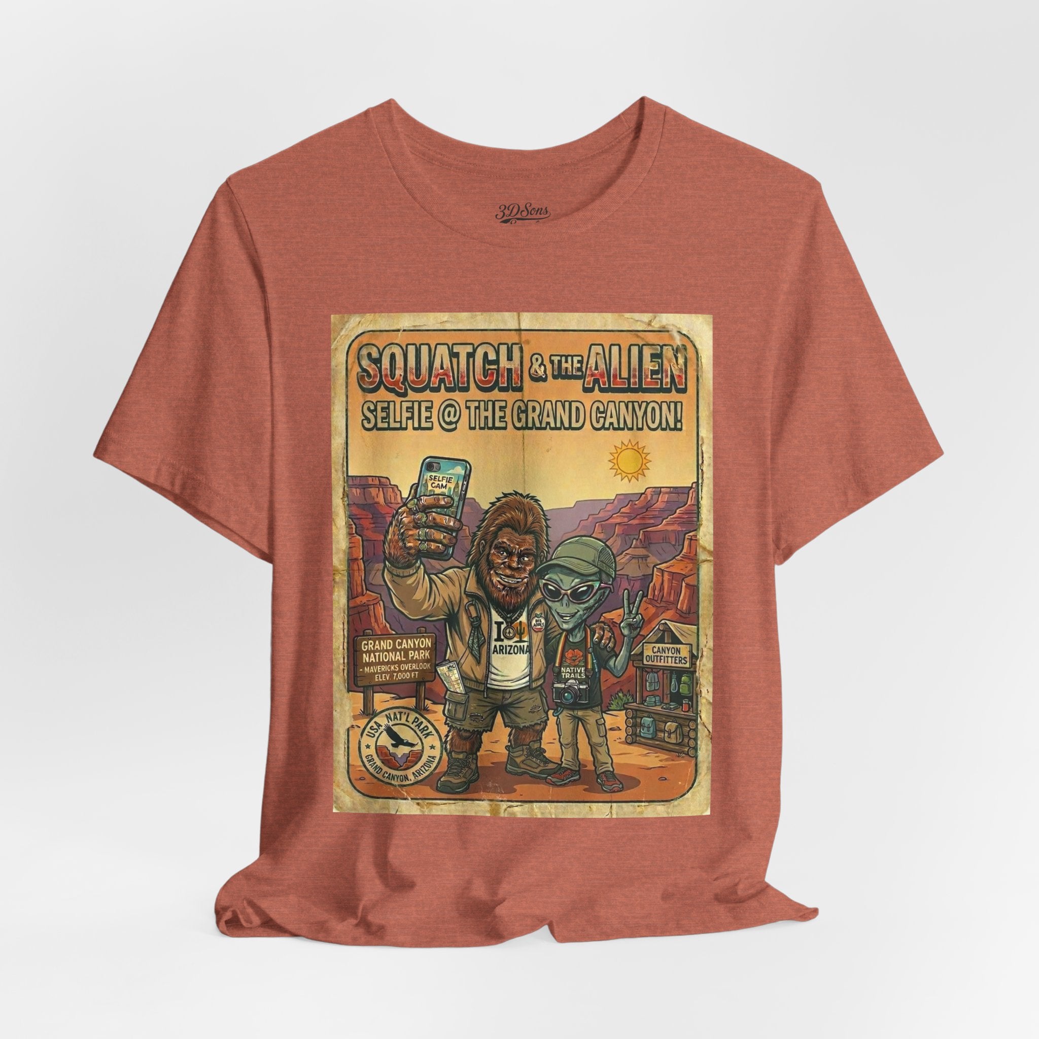 Squatch & The Alien Selfie Yellowstone, Bigfoot Alien Poster Shirt