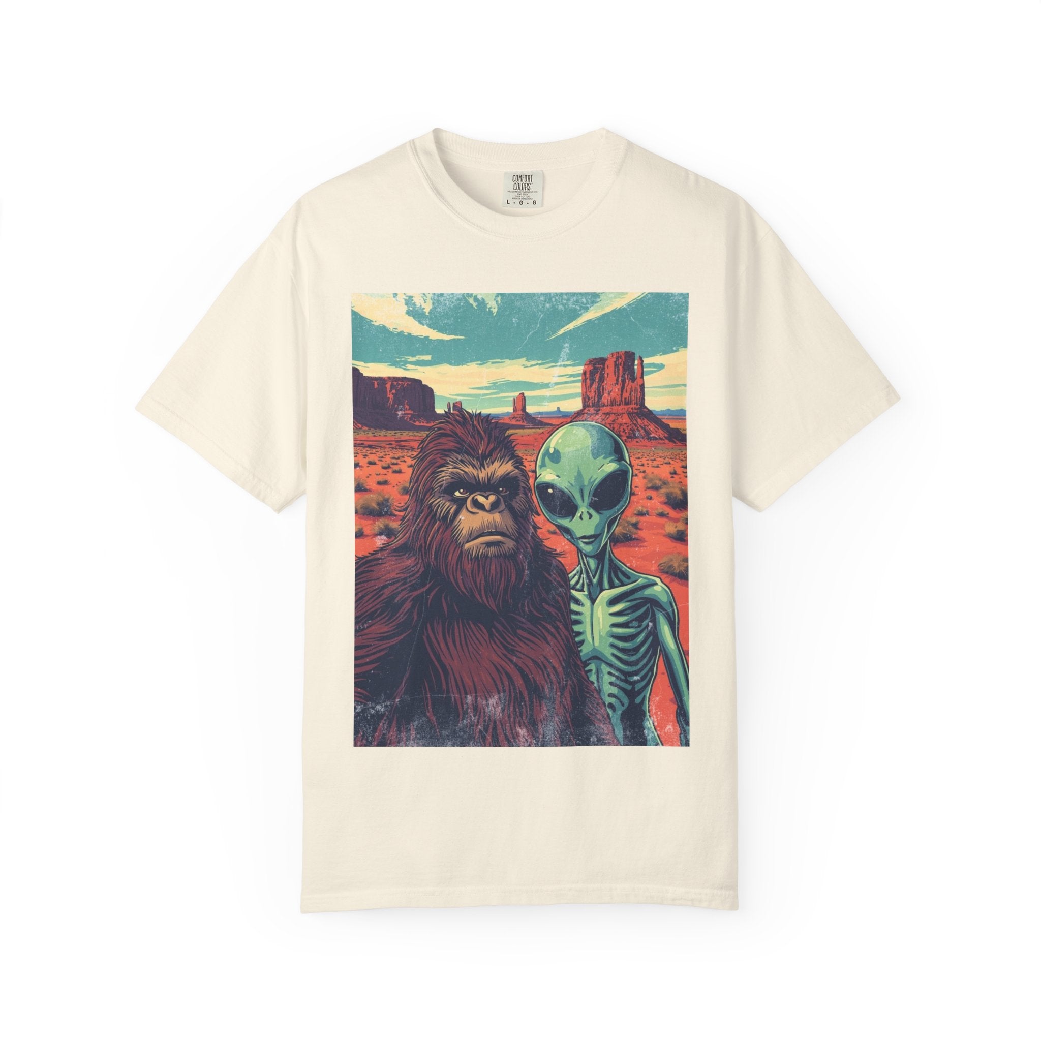 Alien & Bigfoot Monument Park T-Shirt