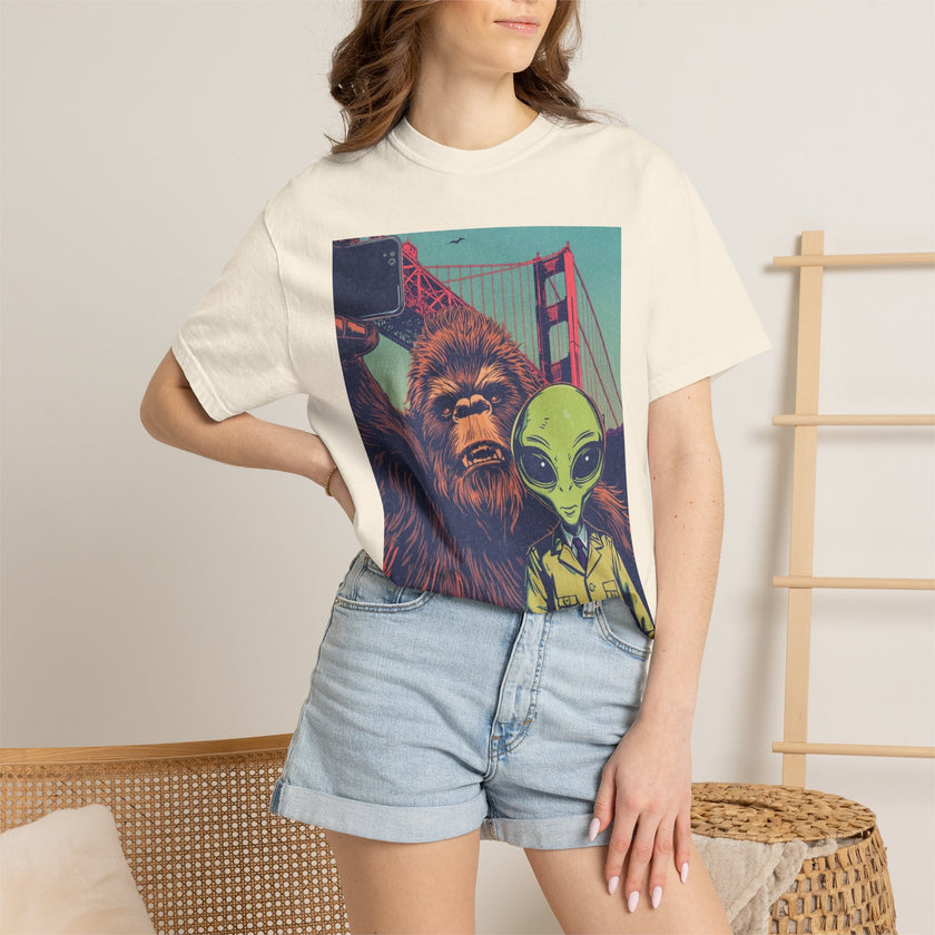 Alien & Bigfoot Golden Gate Bridge T-Shirt — San Francisco UFO & Cryptid Tee