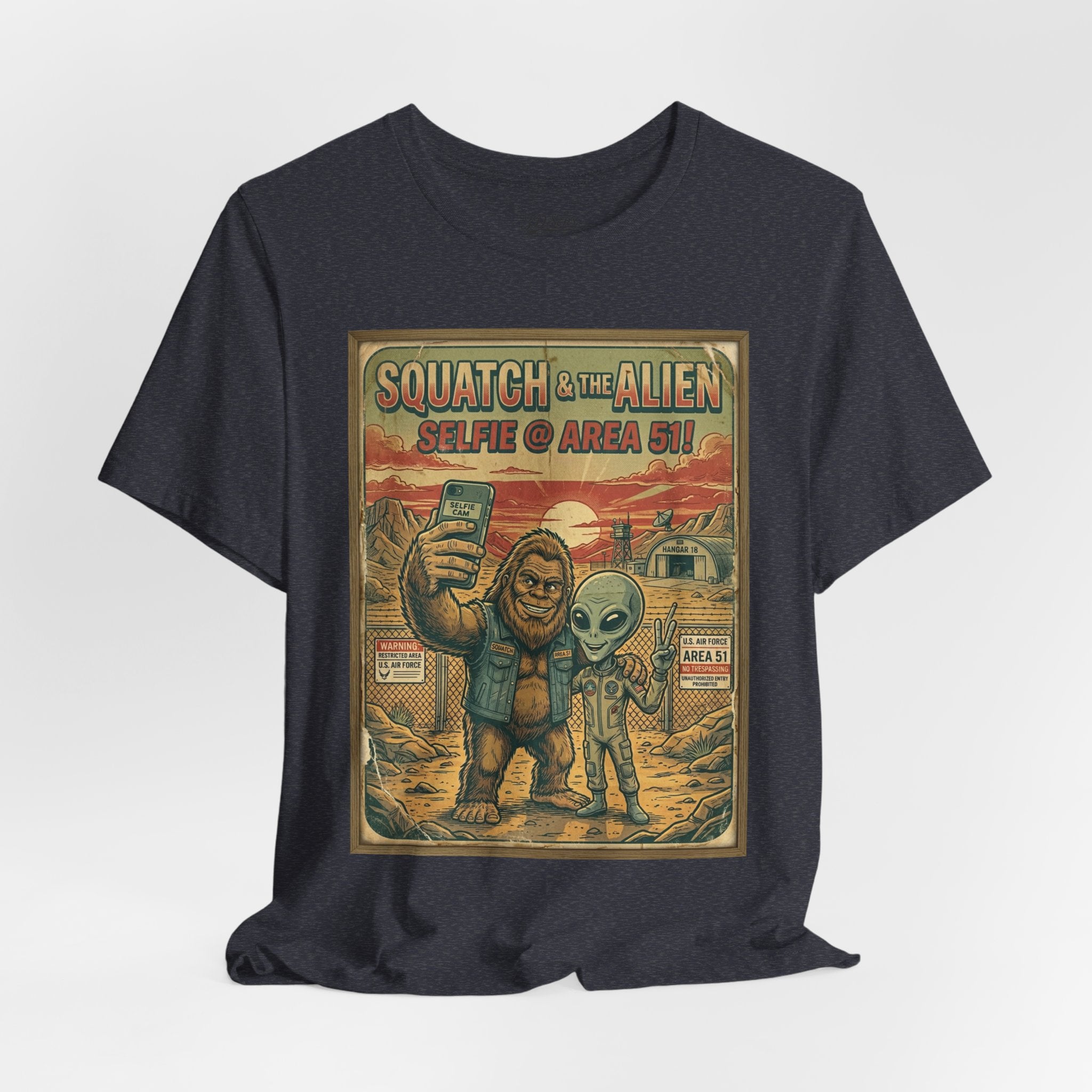 Squatch & The Alien Selfie Area 51,  Bigfoot Alien Poster Shirt