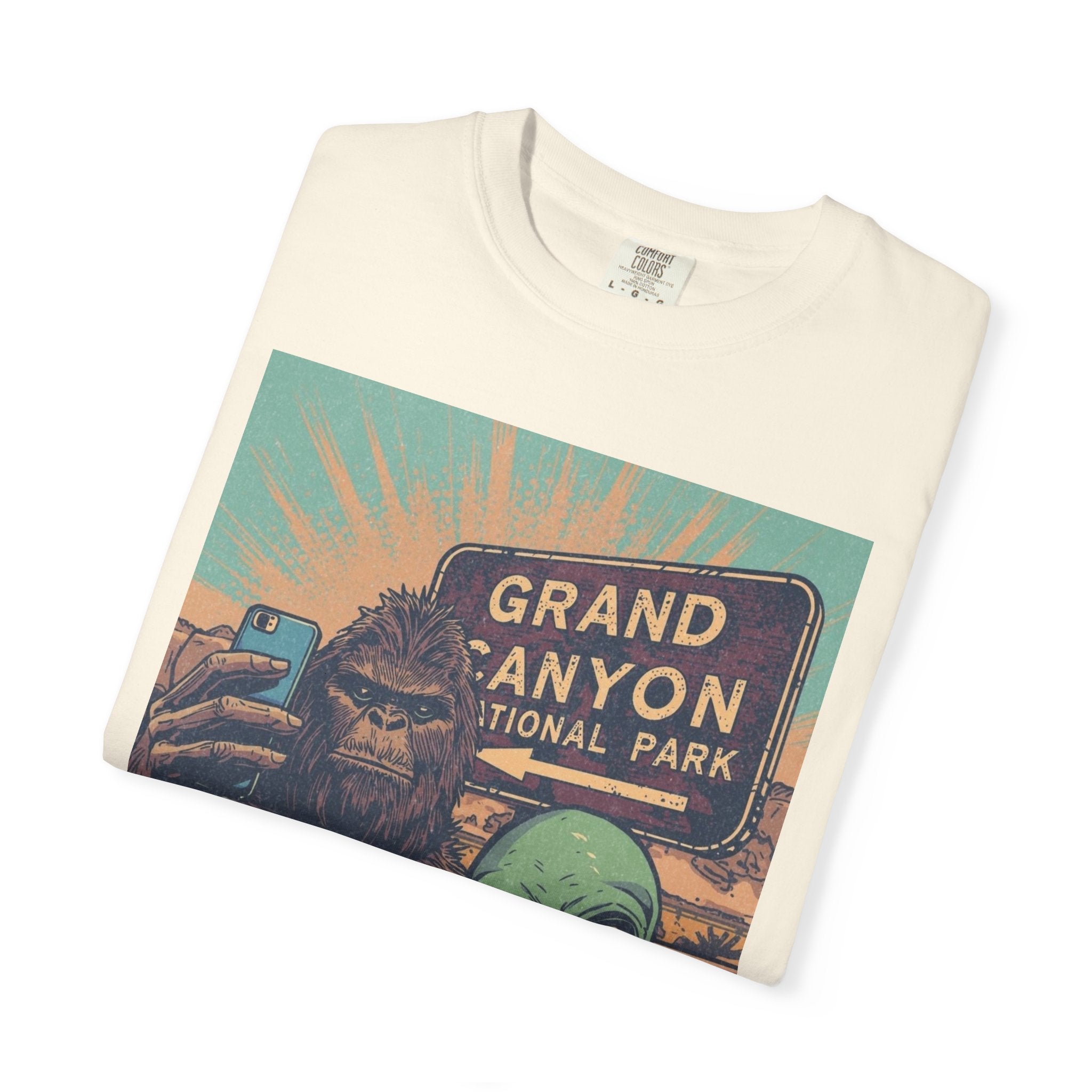 Bigfoot & Alien Grand Canyon T-Shirt — Funny National Park Tee