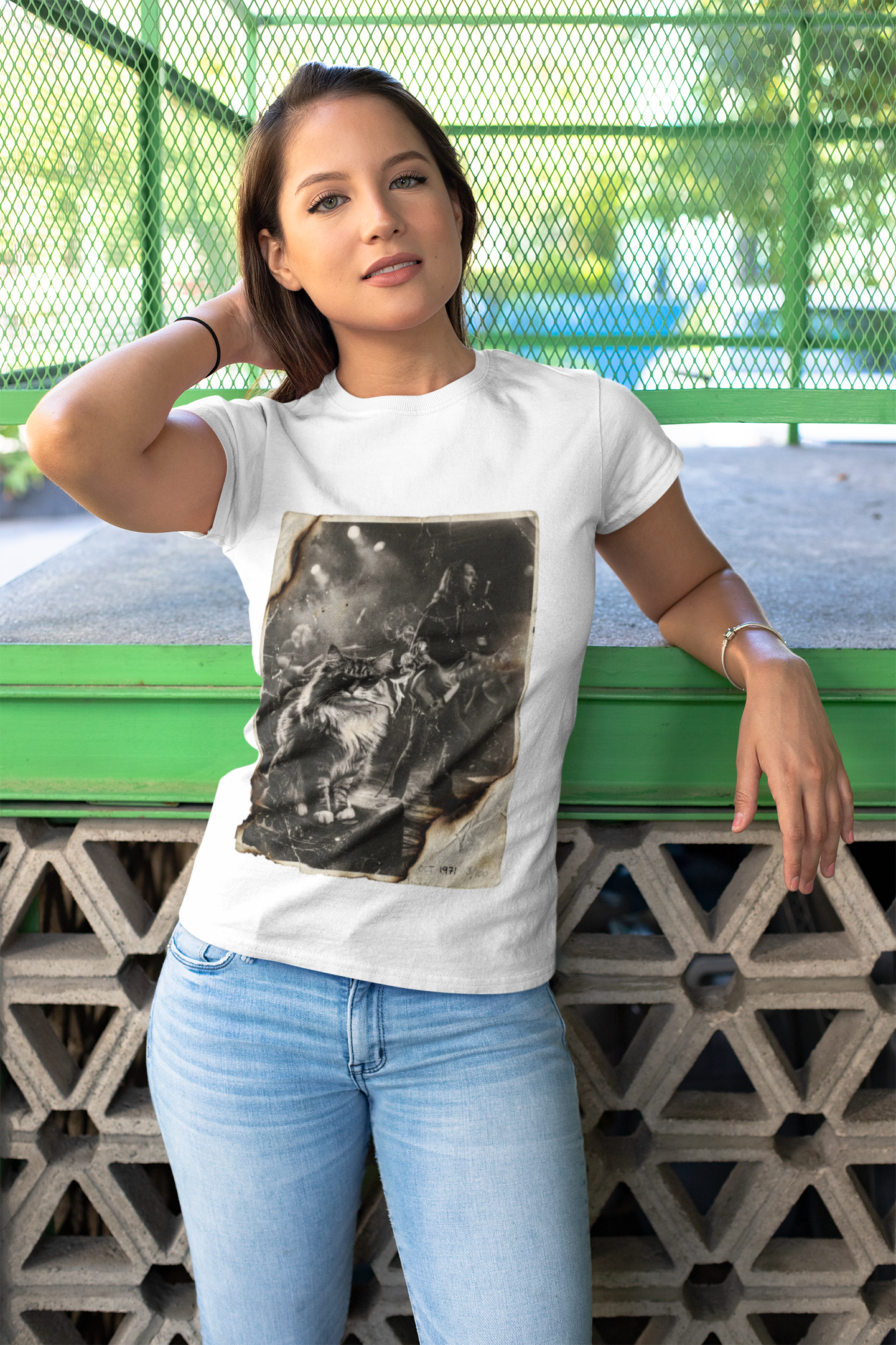Vintage Rockstar Cat T-Shirt | Retro Rock Art Graphic Tee – 3D Sons Supply Co