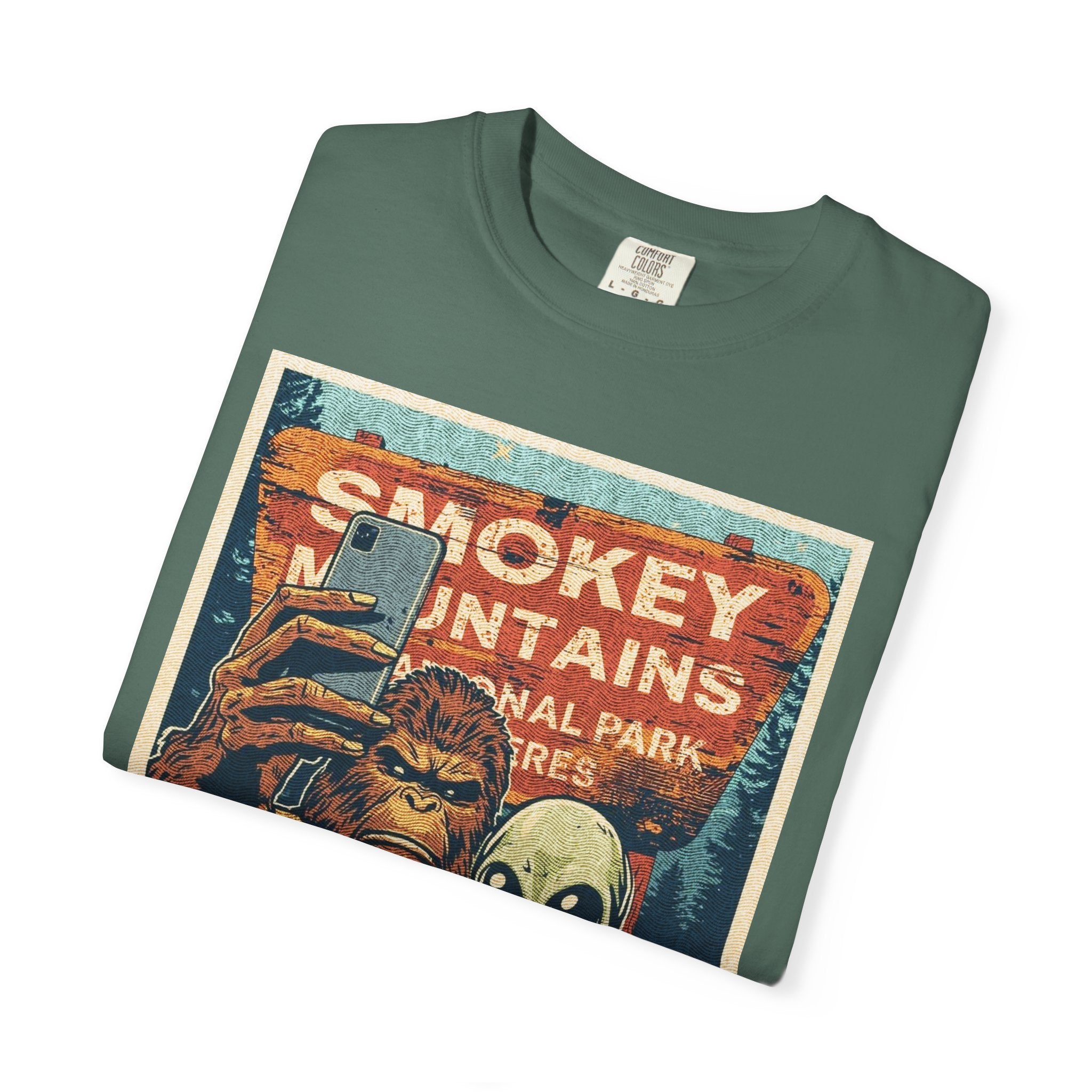 Smoky Mountains Alien & Bigfoot T-shirt — National Park Adventure Tee