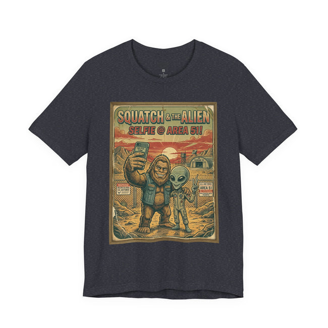 Squatch & The Alien Selfie Area 51,  Bigfoot Alien Poster Shirt