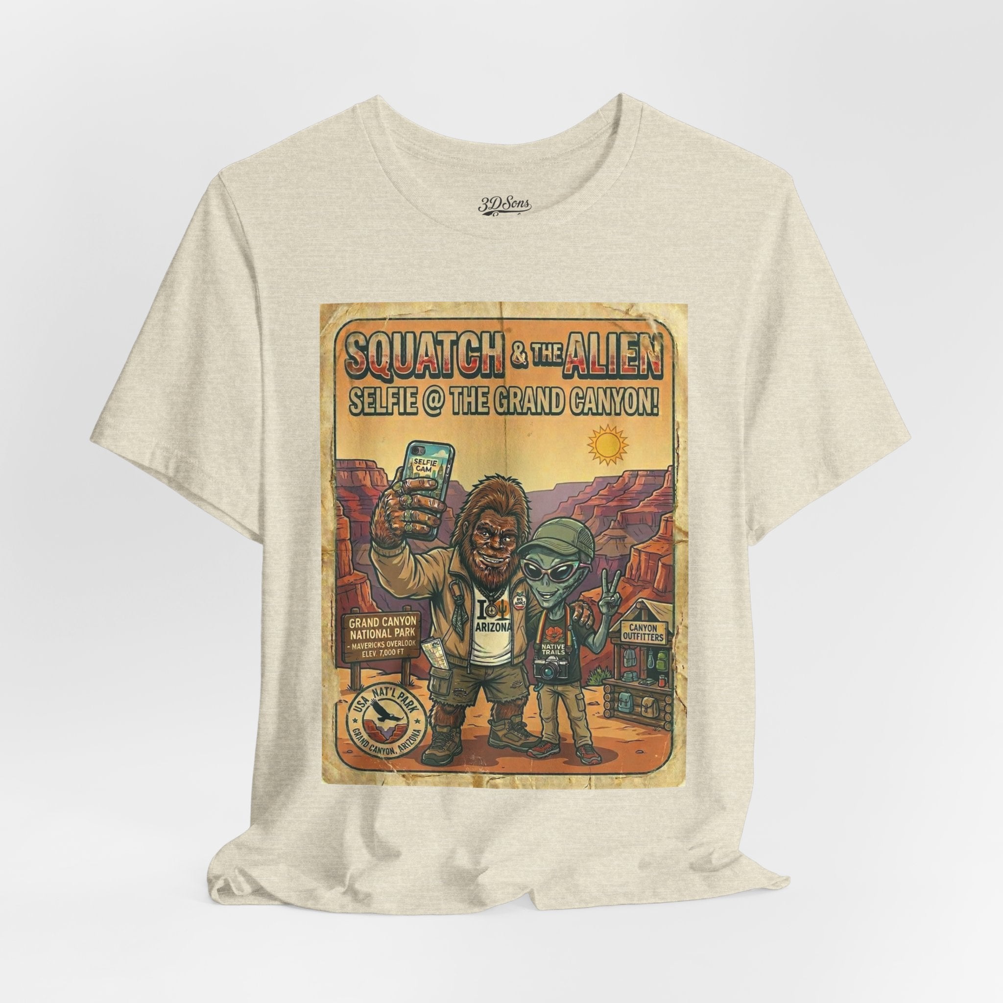 Squatch & The Alien Selfie Yellowstone, Bigfoot Alien Poster Shirt