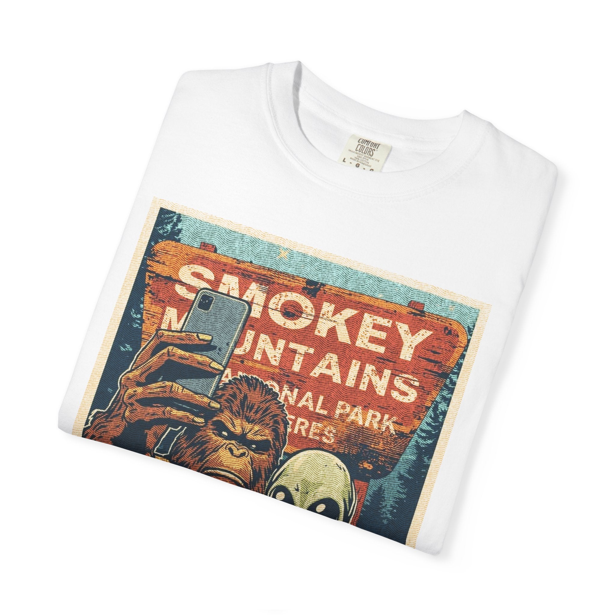 Smoky Mountains Alien & Bigfoot T-shirt — National Park Adventure Tee