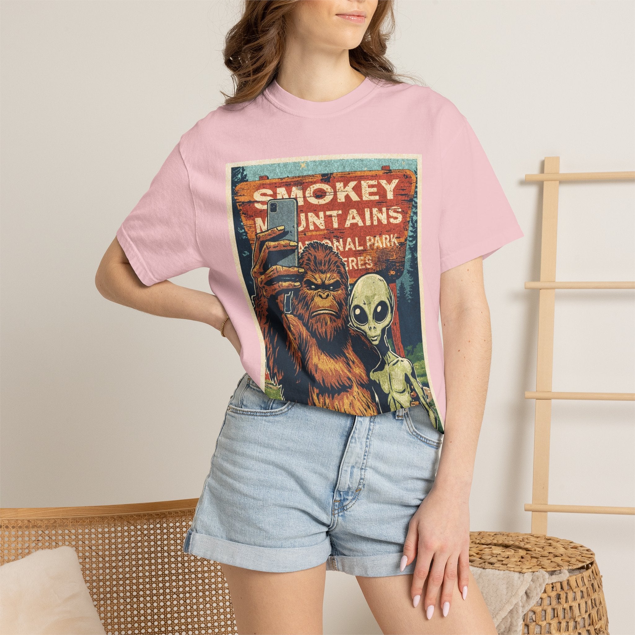 Smoky Mountains Alien & Bigfoot T-shirt — National Park Adventure Tee