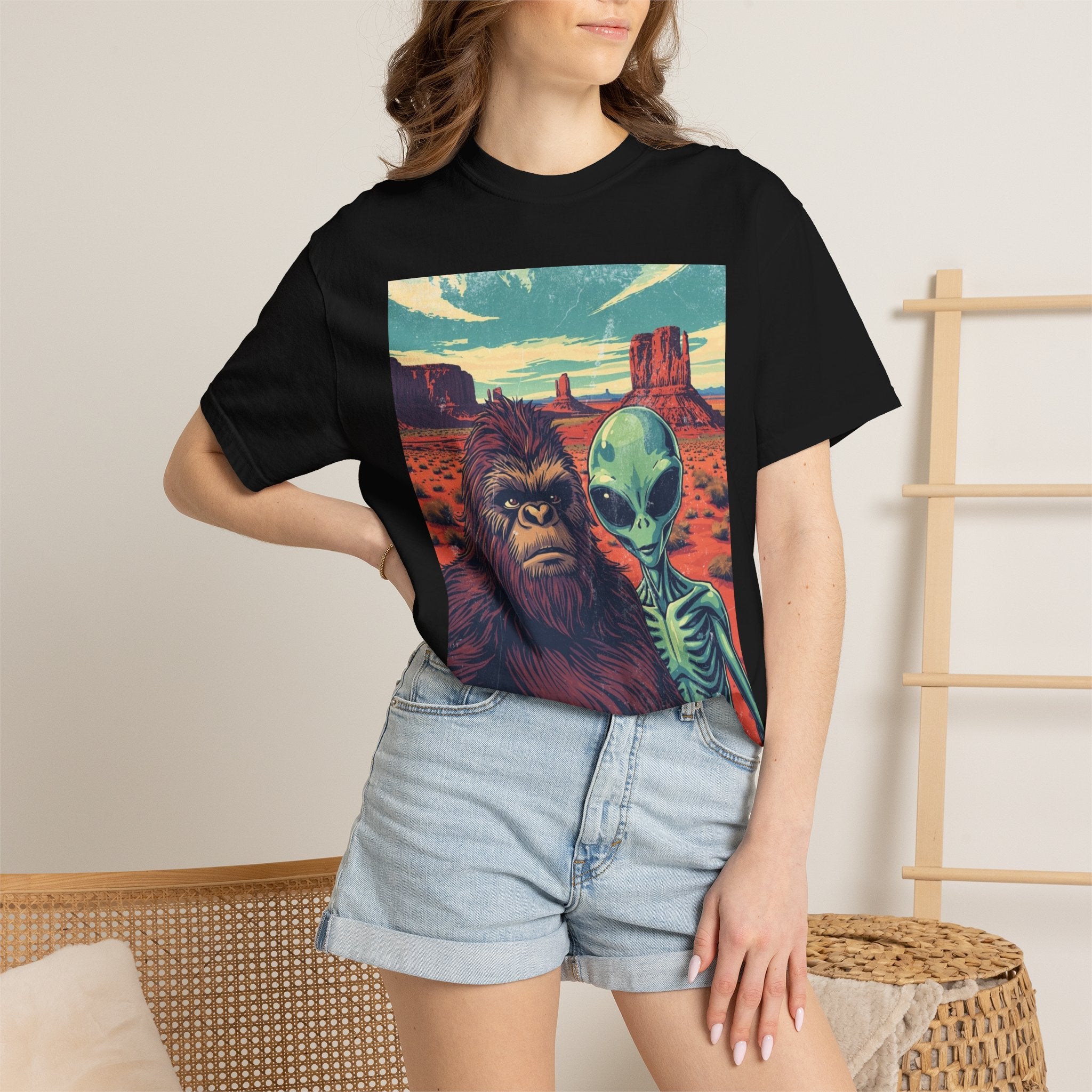 Alien & Bigfoot Monument Park T-Shirt
