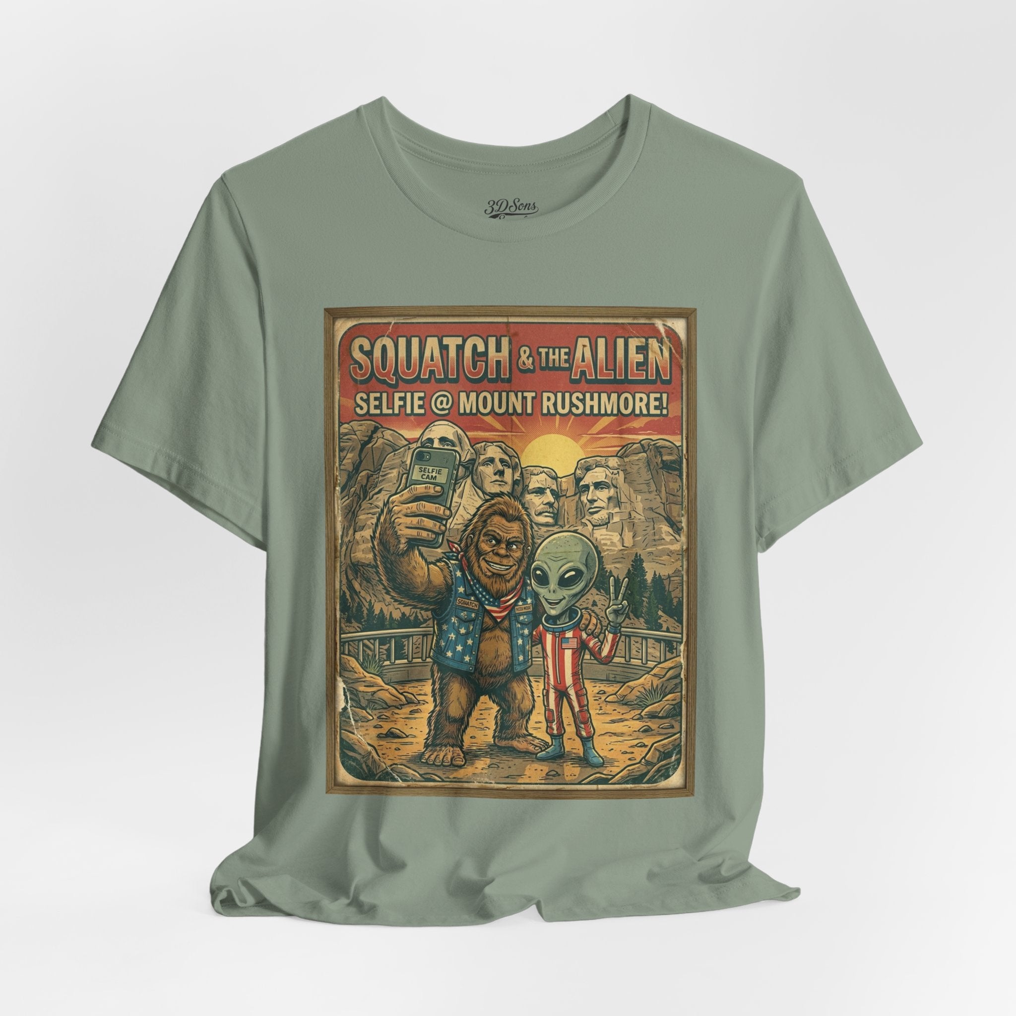 Squatch & The Alien Selfie Mount Rushmore, Bigfoot Alien Poster Shirt
