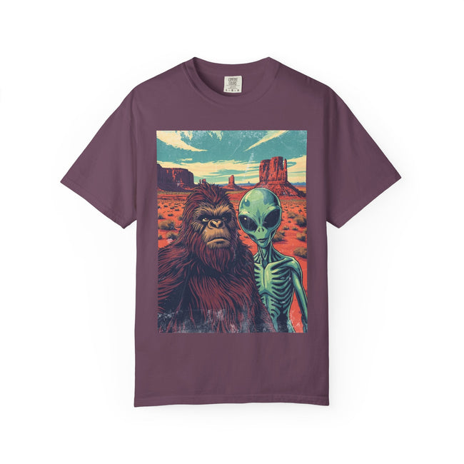 Alien & Bigfoot Monument Park T-Shirt