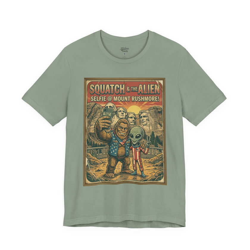 Squatch & The Alien Selfie Mount Rushmore, Bigfoot Alien Poster Shirt