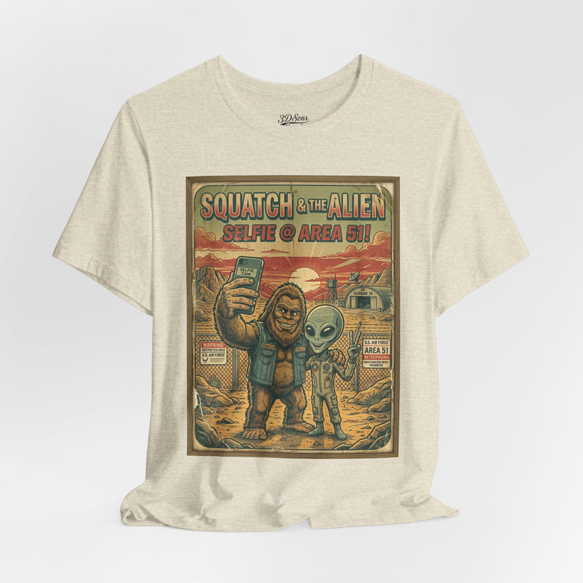 Squatch & The Alien Selfie Area 51,  Bigfoot Alien Poster Shirt