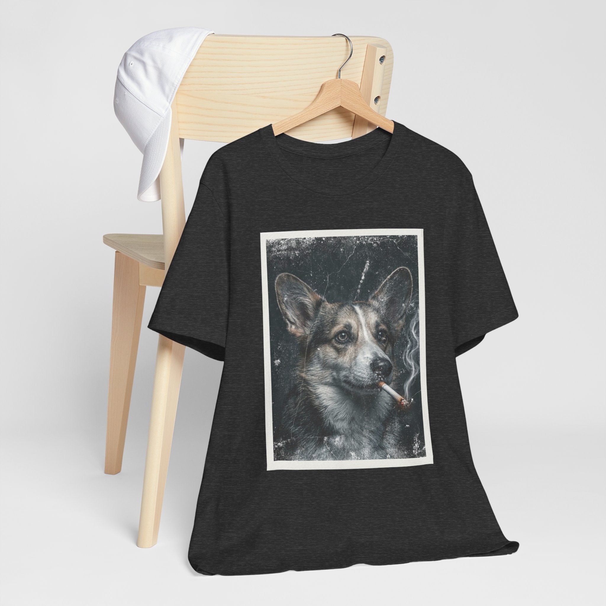 Smoking Corgi Graphic Tee – Retro Dog Portrait T-Shirt