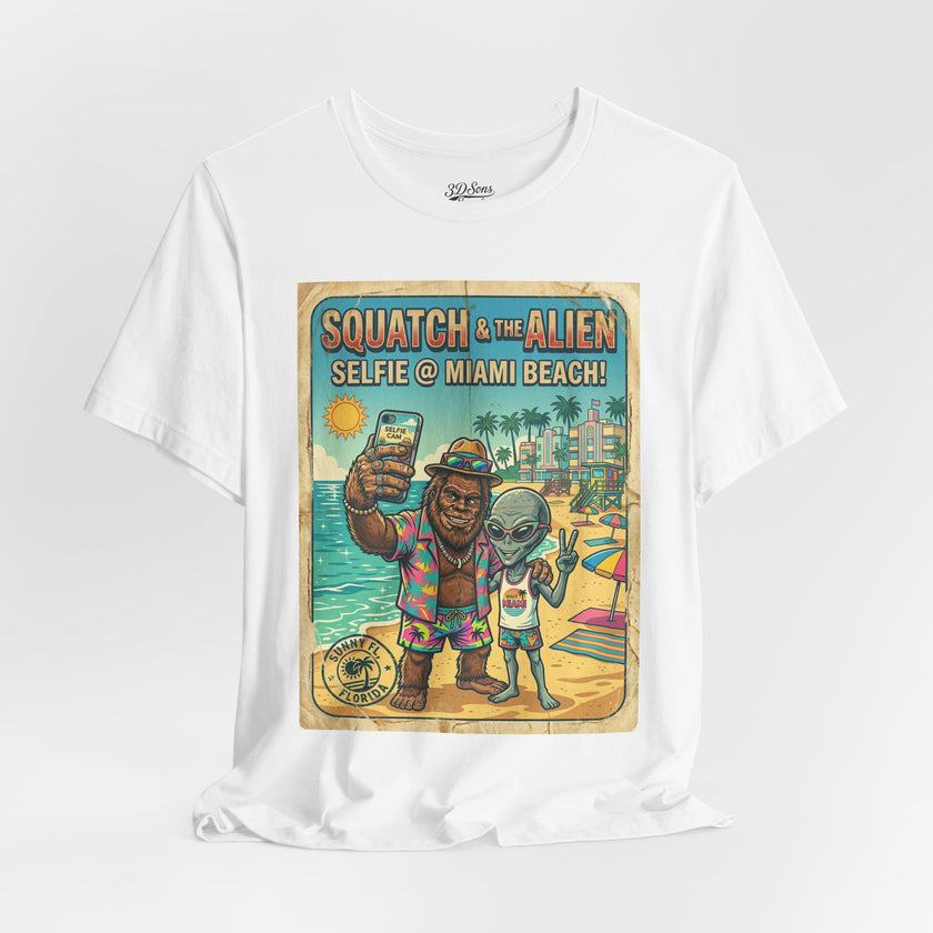 Squatch & The Alien Selfie Miami, Bigfoot Alien Poster Shirt