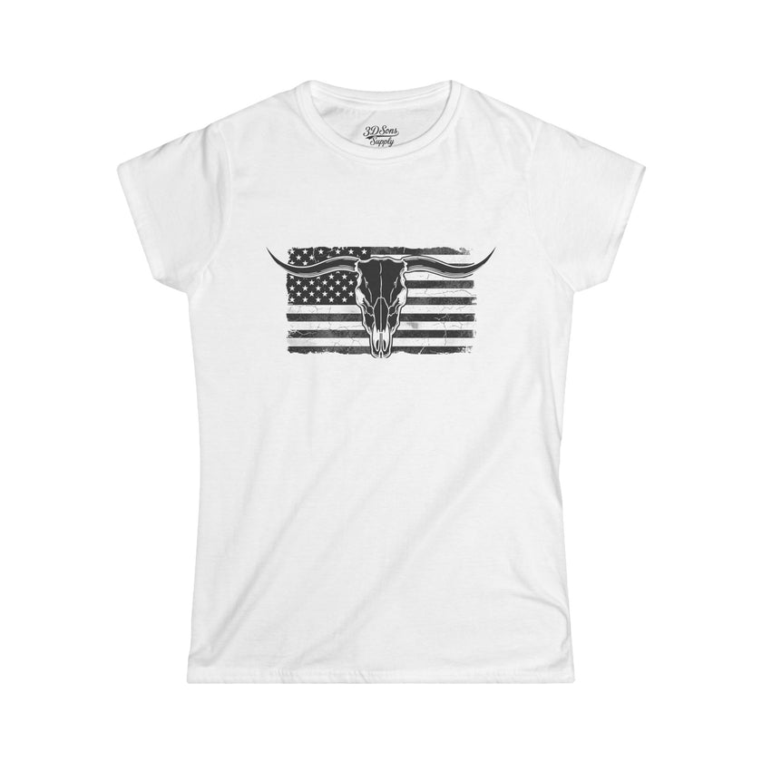 American Longhorn Skull Women's Tee — Rugged Western Graphic Shirt
