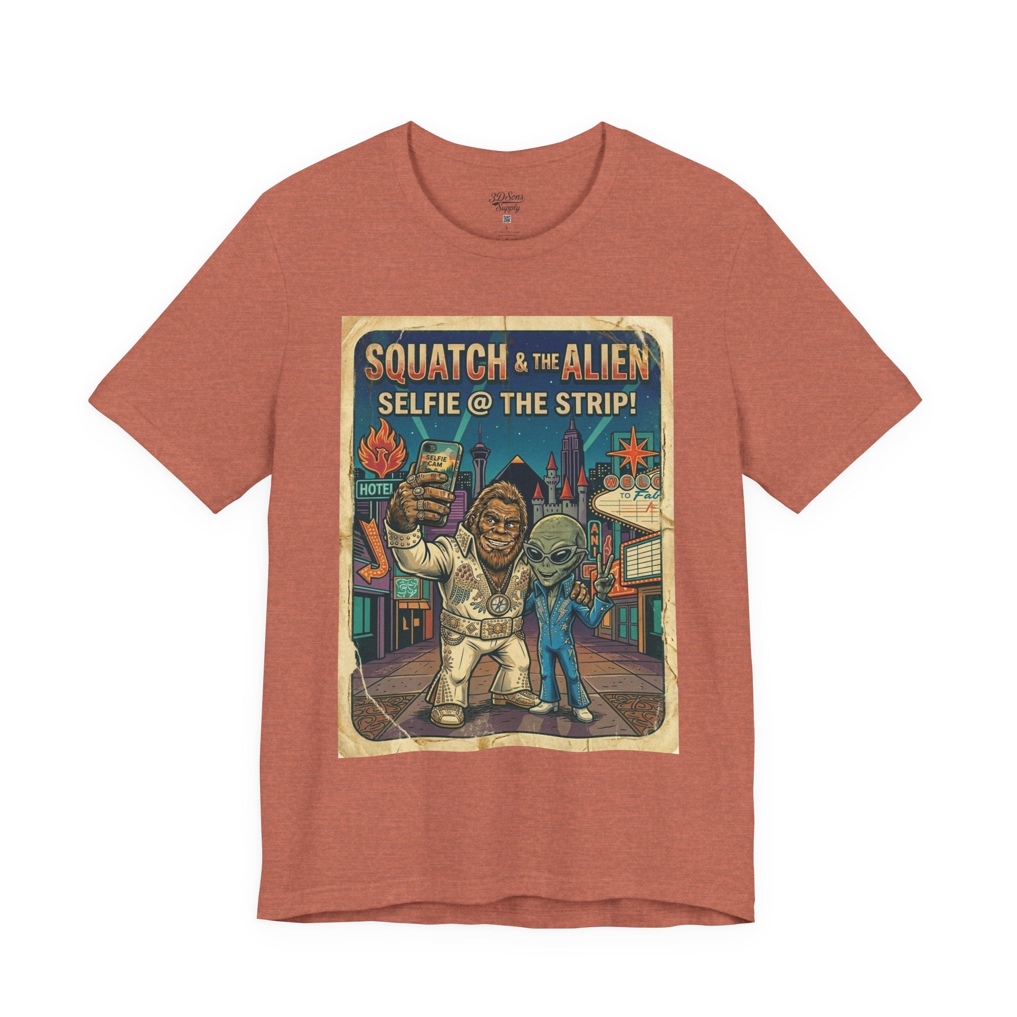 Squatch & The Alien Selfie Viva Las Vegas, Bigfoot Alien Poster Shirt