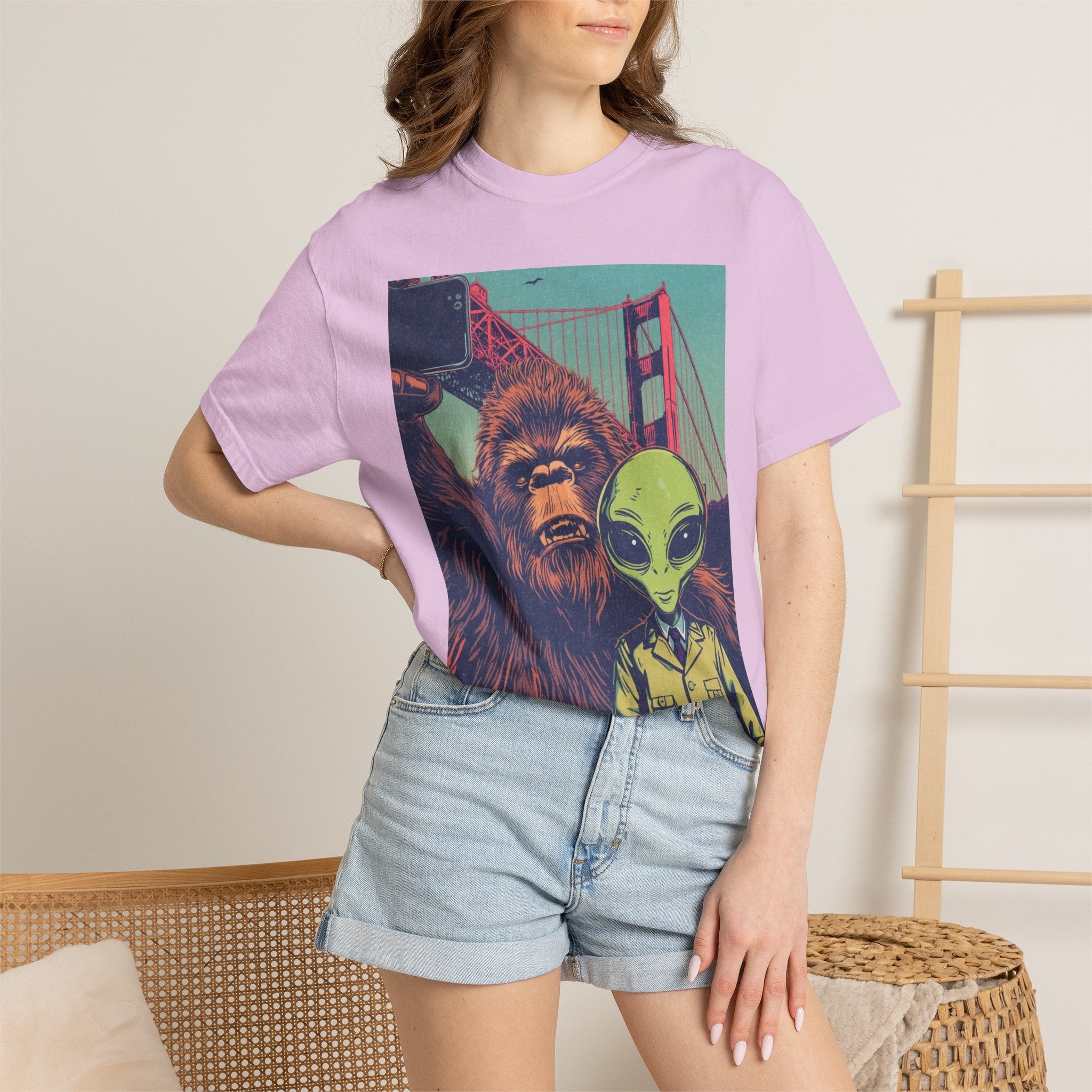 Alien & Bigfoot Golden Gate Bridge T-Shirt — San Francisco UFO & Cryptid Tee