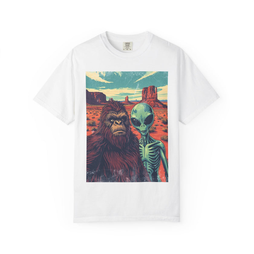 Alien & Bigfoot Monument Park T-Shirt