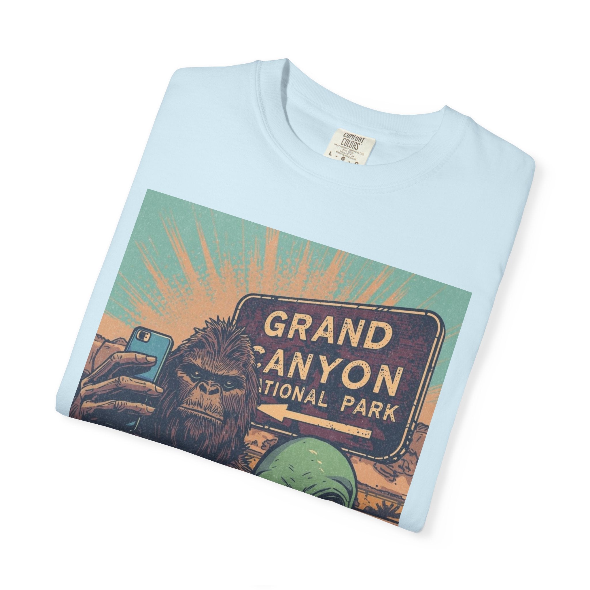Bigfoot & Alien Grand Canyon T-Shirt — Funny National Park Tee