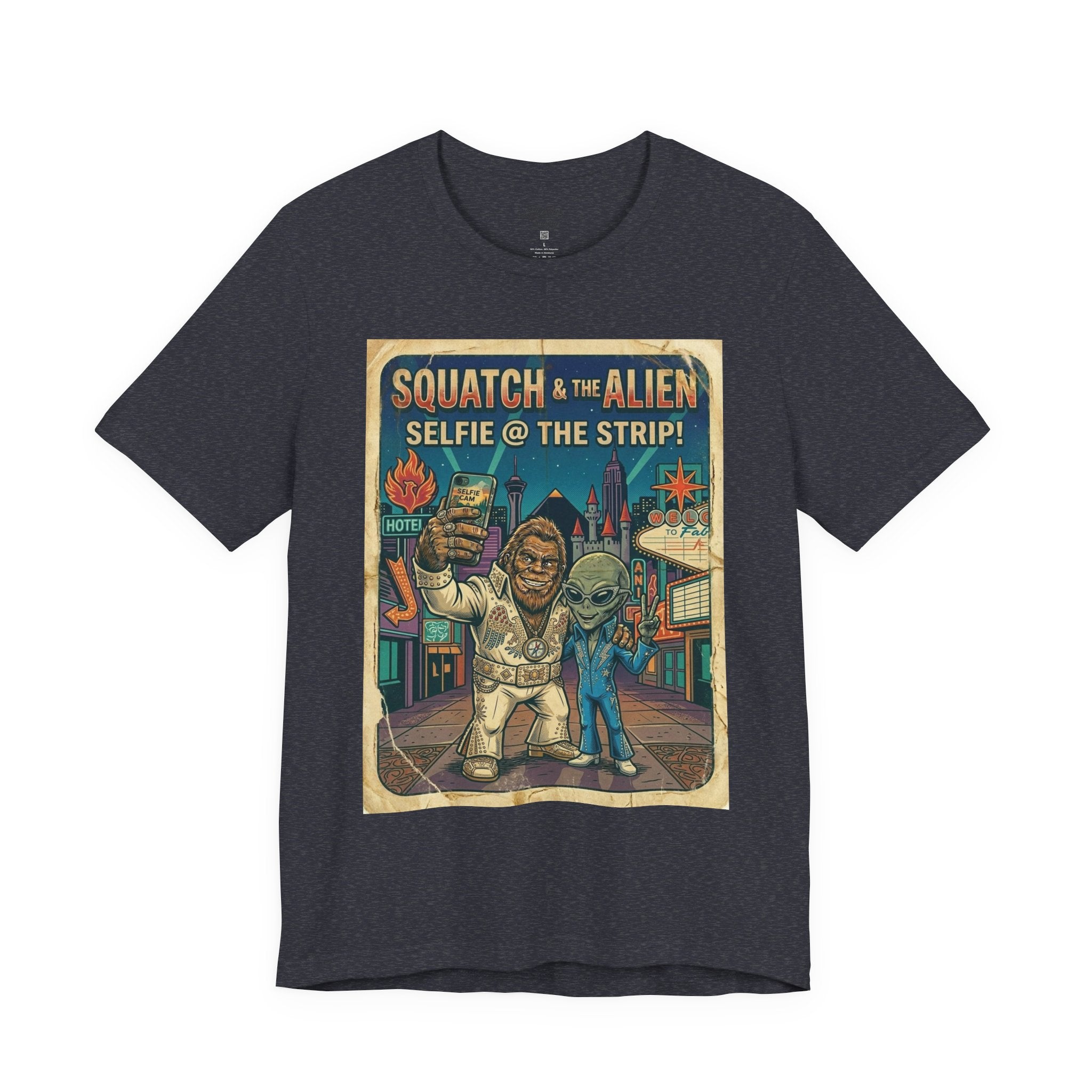 Squatch & The Alien Selfie Viva Las Vegas, Bigfoot Alien Poster Shirt