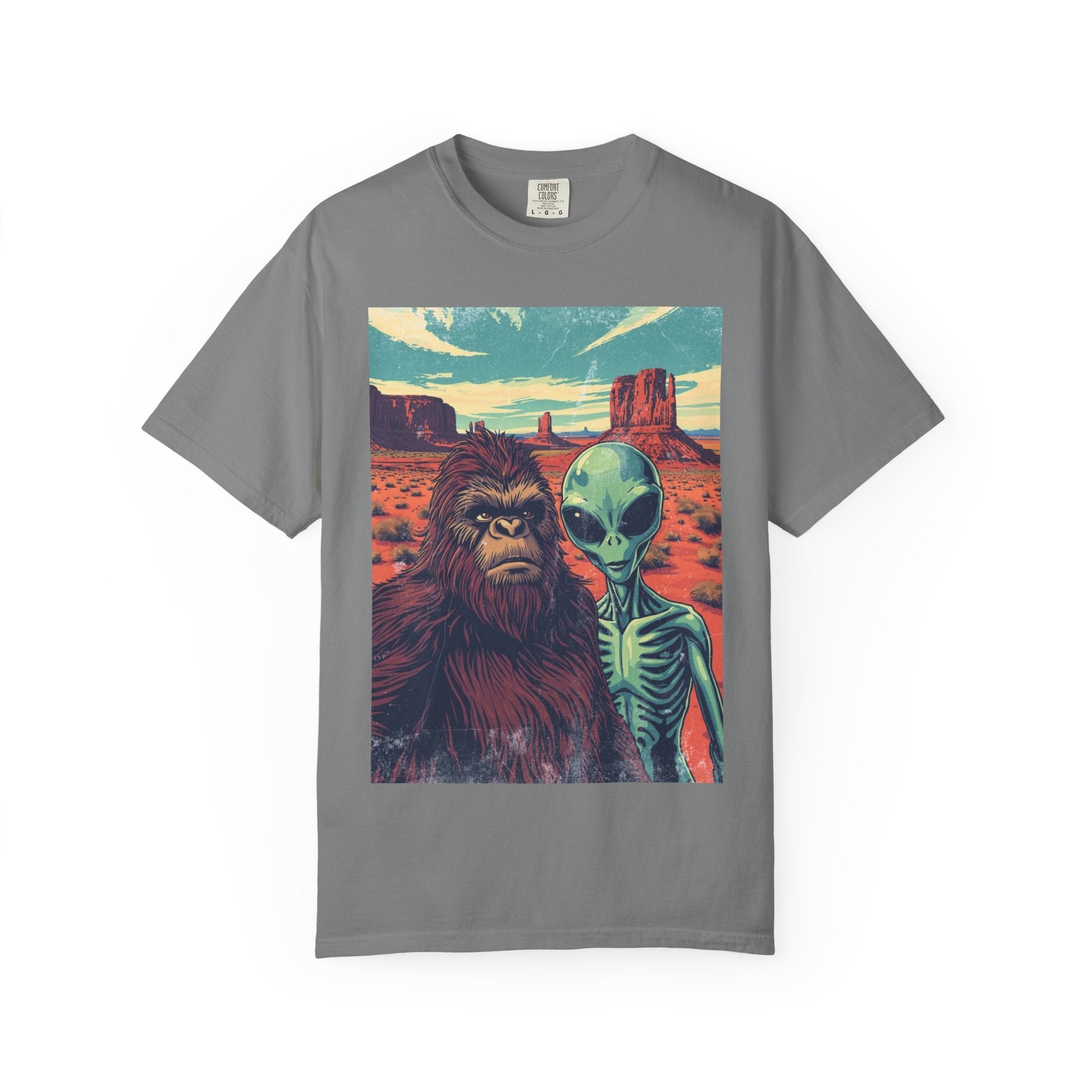 Alien & Bigfoot Monument Park T-Shirt