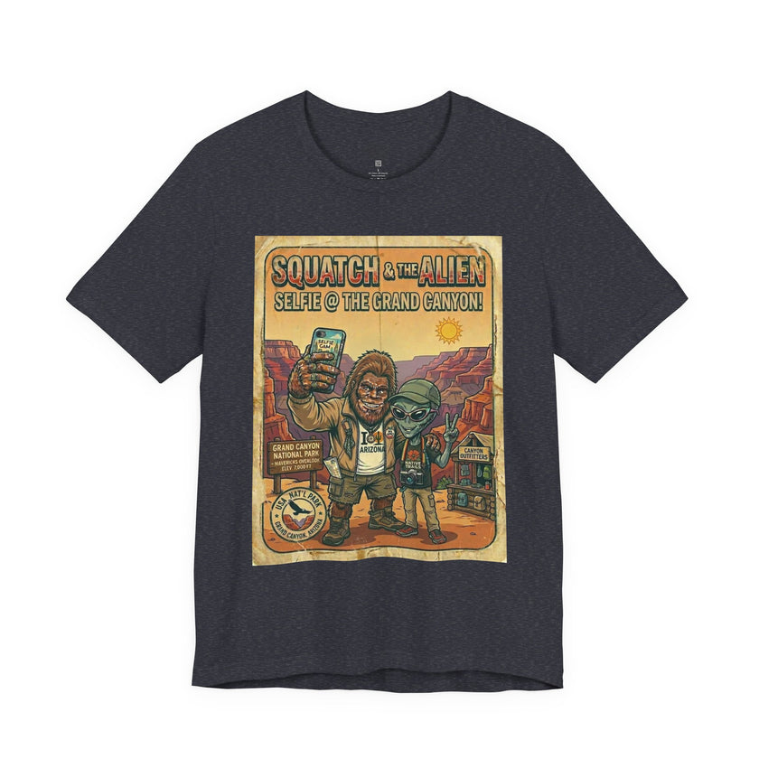 Squatch & The Alien Selfie Yellowstone, Bigfoot Alien Poster Shirt